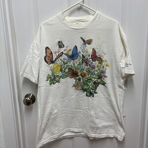 Vintage Butterfly Garden Women's‎ Ladies Cut Scoop-neck T-Shirt